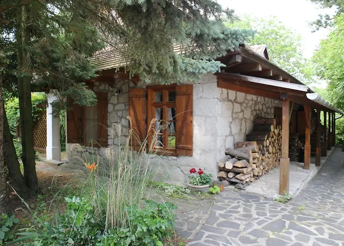 Garabi Udvarhaz Vakantieboerderij *